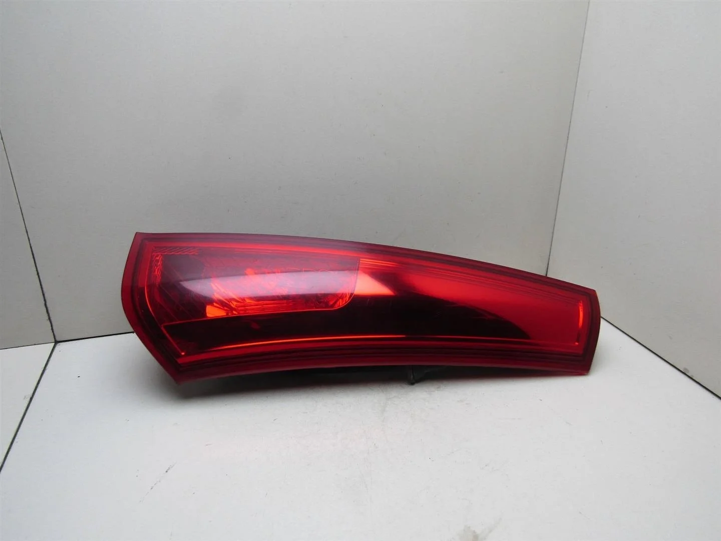 Фонарь задний правый Kia Ceed 2007-2012  [924041H300 ]  1.4 G4FA в Вологде