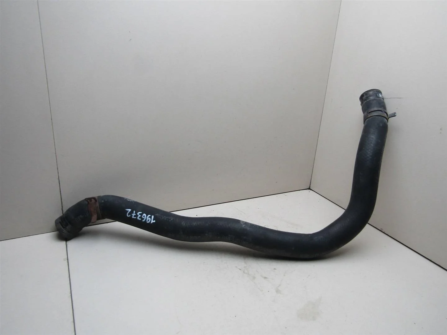 Патрубок радиатора Kia Ceed 2007-2012  [254112H000]  1.4 G4FA в Вологде