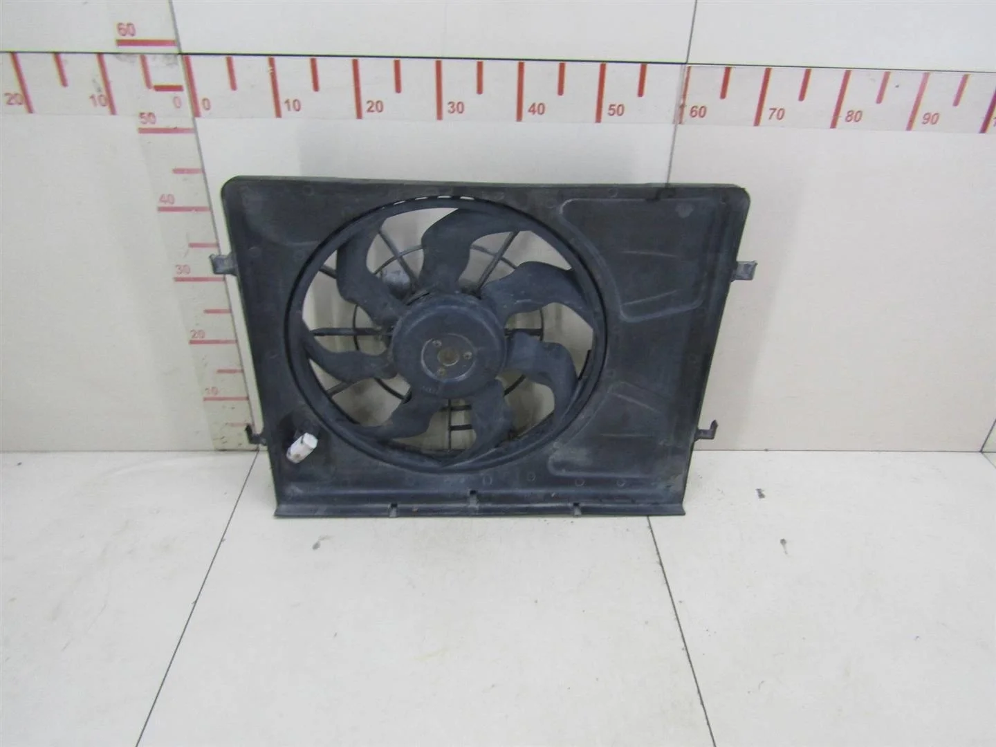 Вентилятор радиатора Kia Ceed 2007-2012  [253801H050 ]  1.4 G4FA в Вологде