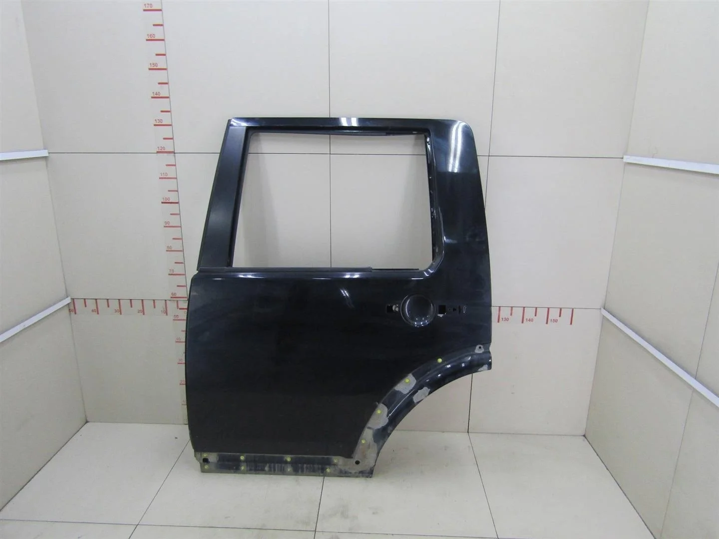 Дверь задняя левая Land Rover Discovery III 2004-2009  [BFA780190 ]  2.7 в Вологде