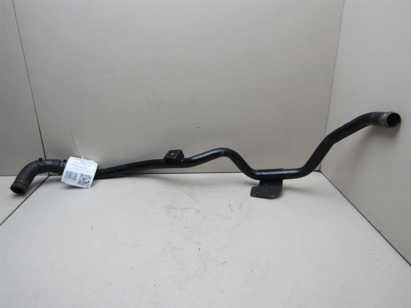 Трубка охлажд. жидкости металлическая Land Rover Discovery III 2004-2009  [PEH500034]  2.7 в Вологде