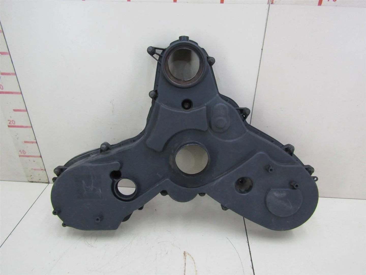 Кожух ремня ГРМ Land Rover Discovery III 2004-2009  [LR006393]  2.7 в Вологде