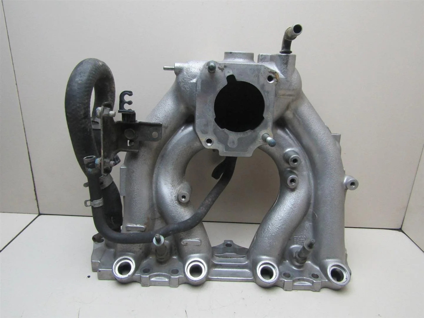 Коллектор впускной Honda HR-V 1999-2005  [17100PEL000]  1.6 16V D16W1 в Вологде