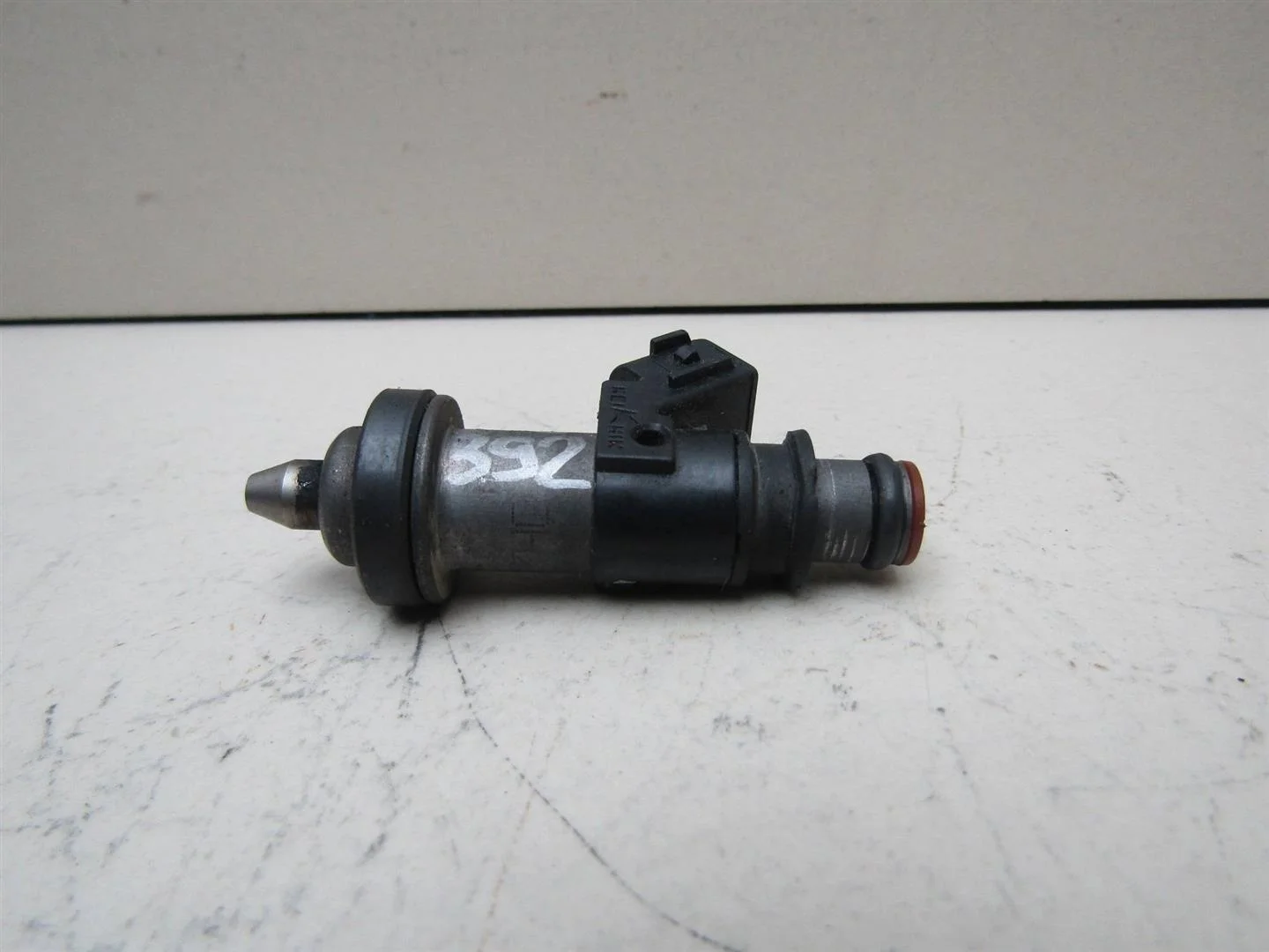 Форсунка инжекторная электрическая Honda HR-V 1999-2005  [06164PEJ000]  1.6 16V D16W1 в Вологде