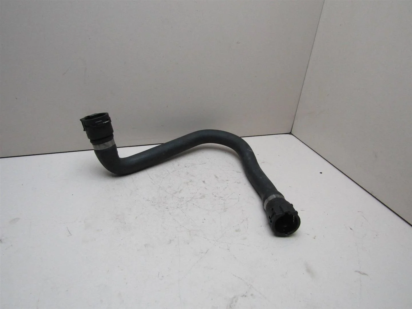 Патрубок радиатора BMW 5-серия E60\E61 2003-2009  [64216917697]  2.5 256D2 в Вологде