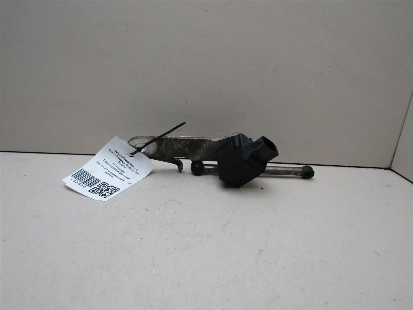 Датчик регулировки дорож. просвета BMW 7-серия E65\E66 2001-2008  [37141093697]  в Вологде