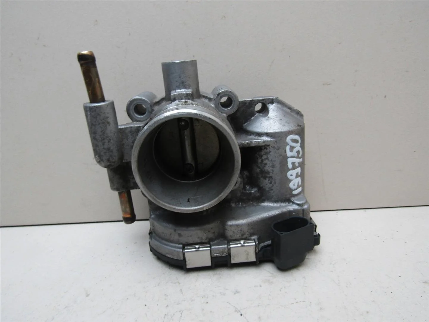 Заслонка дроссельная Opel Astra H \ Family 2004-2015  [93181025]  1.0 1.2 1.4 в Вологде