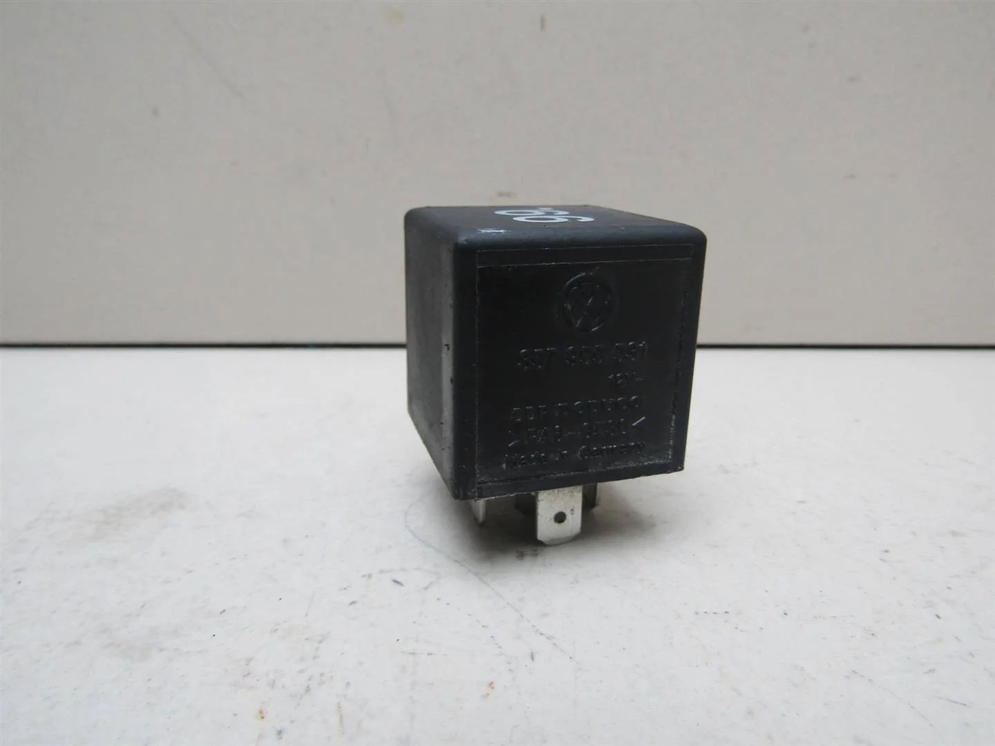 Реле стеклоочистителей VW Golf III \Vento 1991-1997  [357955531]  в Вологде