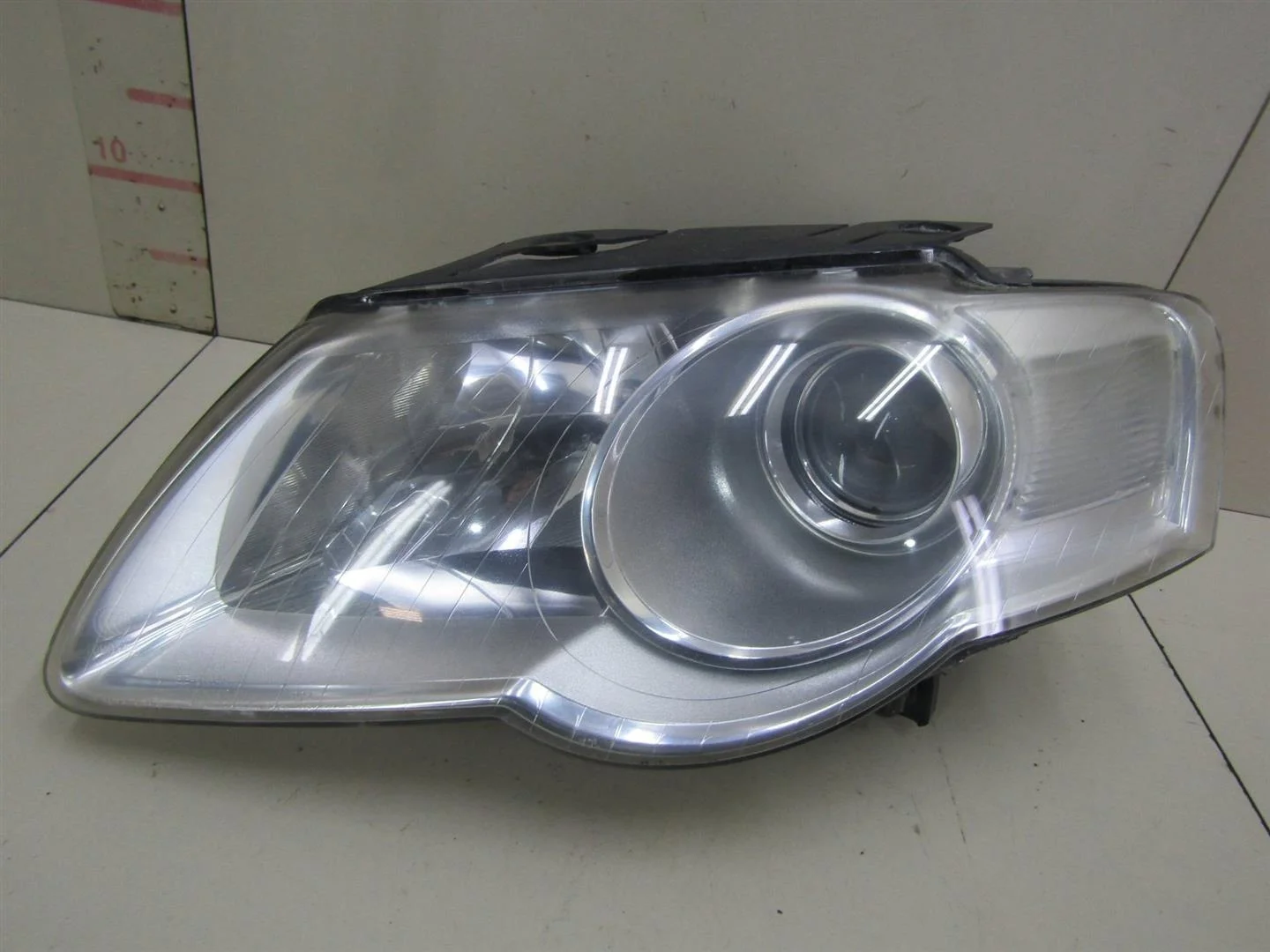 Фара левая VW Passat (B6) 2005-2010  [3C0941005AA]  в Вологде