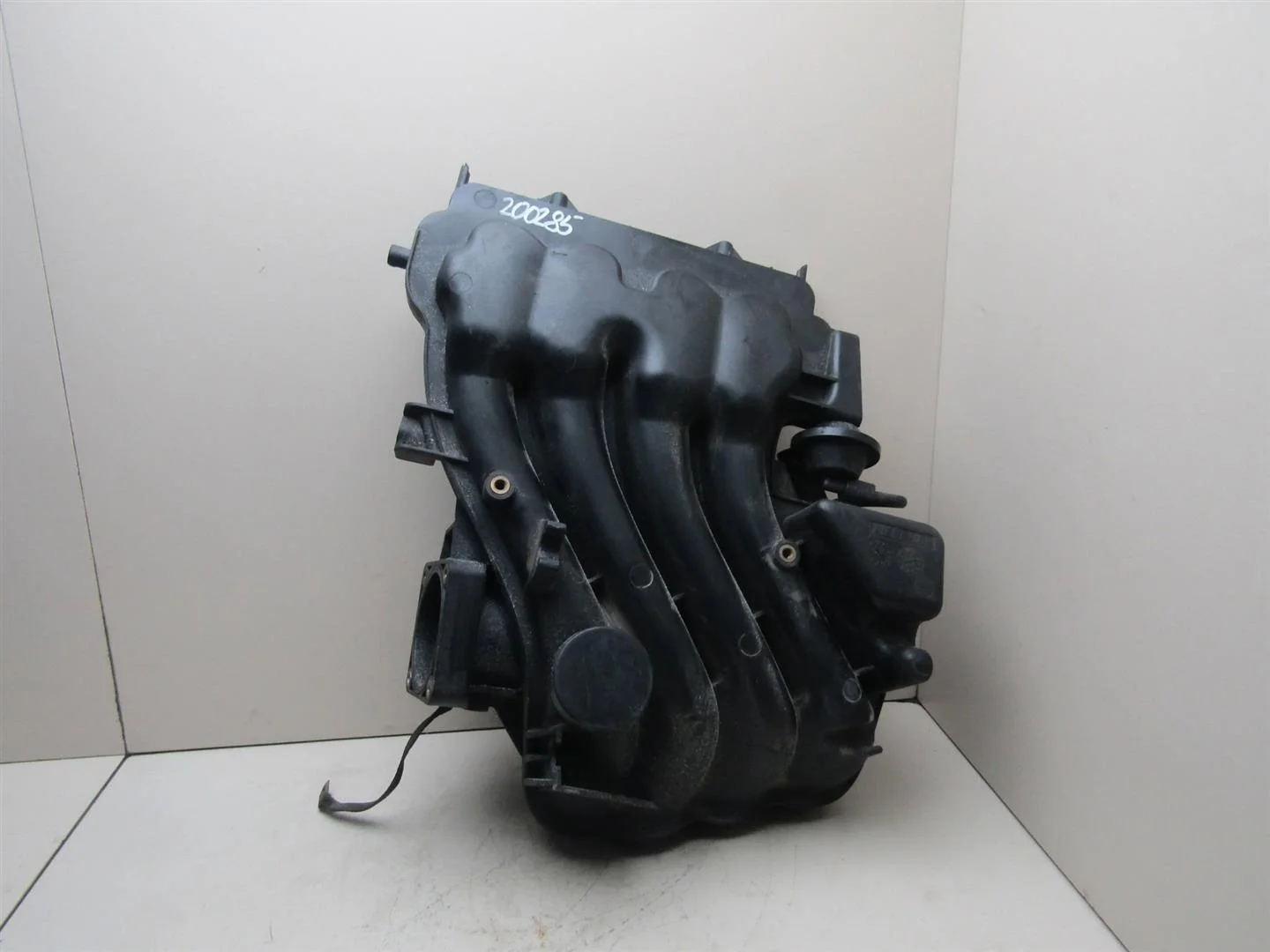 Коллектор впускной Skoda Octavia (A4 1U-) 2000-2011  [06A133203DR]  1.6 AKL AEH в Вологде