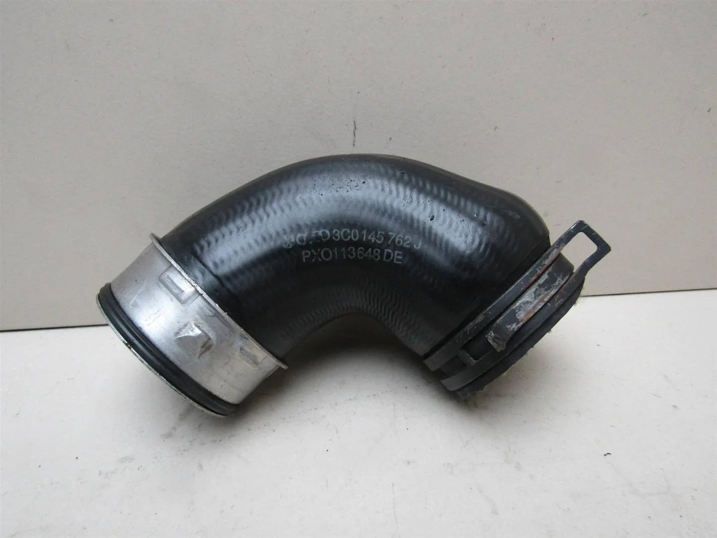 Патрубок интеркулера VW Passat (B6) 2005-2010  [3C0145762J]  2.0 в Вологде
