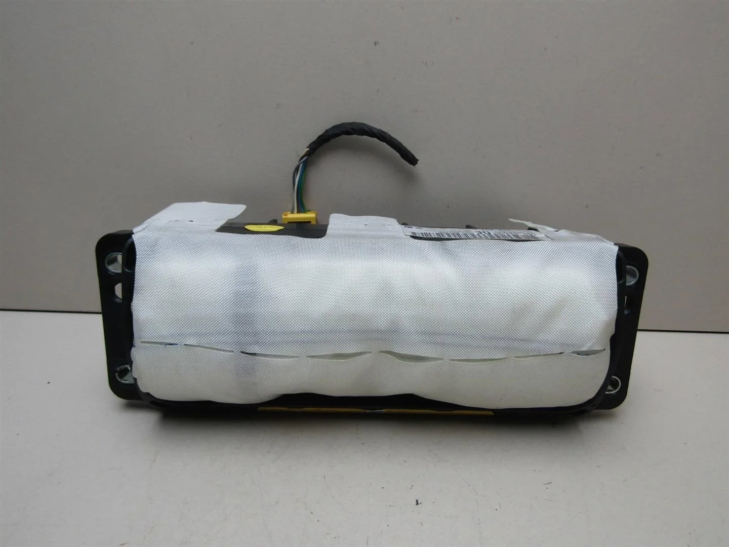 Подушка безопасности пассажирская (в торпедо) VW Passat CC 2008-нв  [3C0880204C]  в Вологде