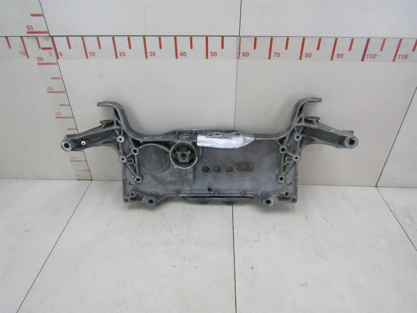 Балка подмоторная VW Passat (B6) 2005-2010  [3C0199313P]  в Вологде