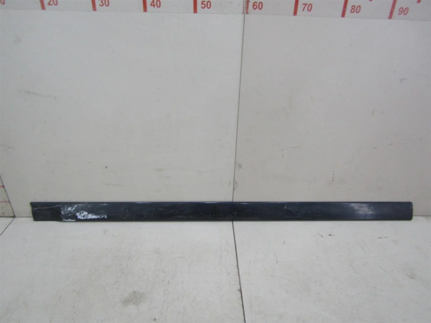 Молдинг передней левой двери Mitsubishi Lancer (CS) 2003-2006  [MN190105XA]  1.6 16V 4G18 в Вологде