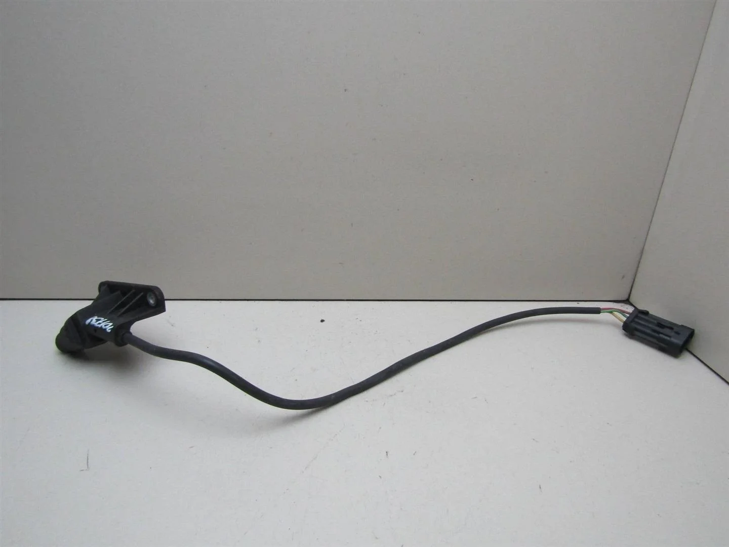 Датчик положения распредвала Opel Vectra B 1995-1999  [90412795]  1.4-1.6 в Вологде