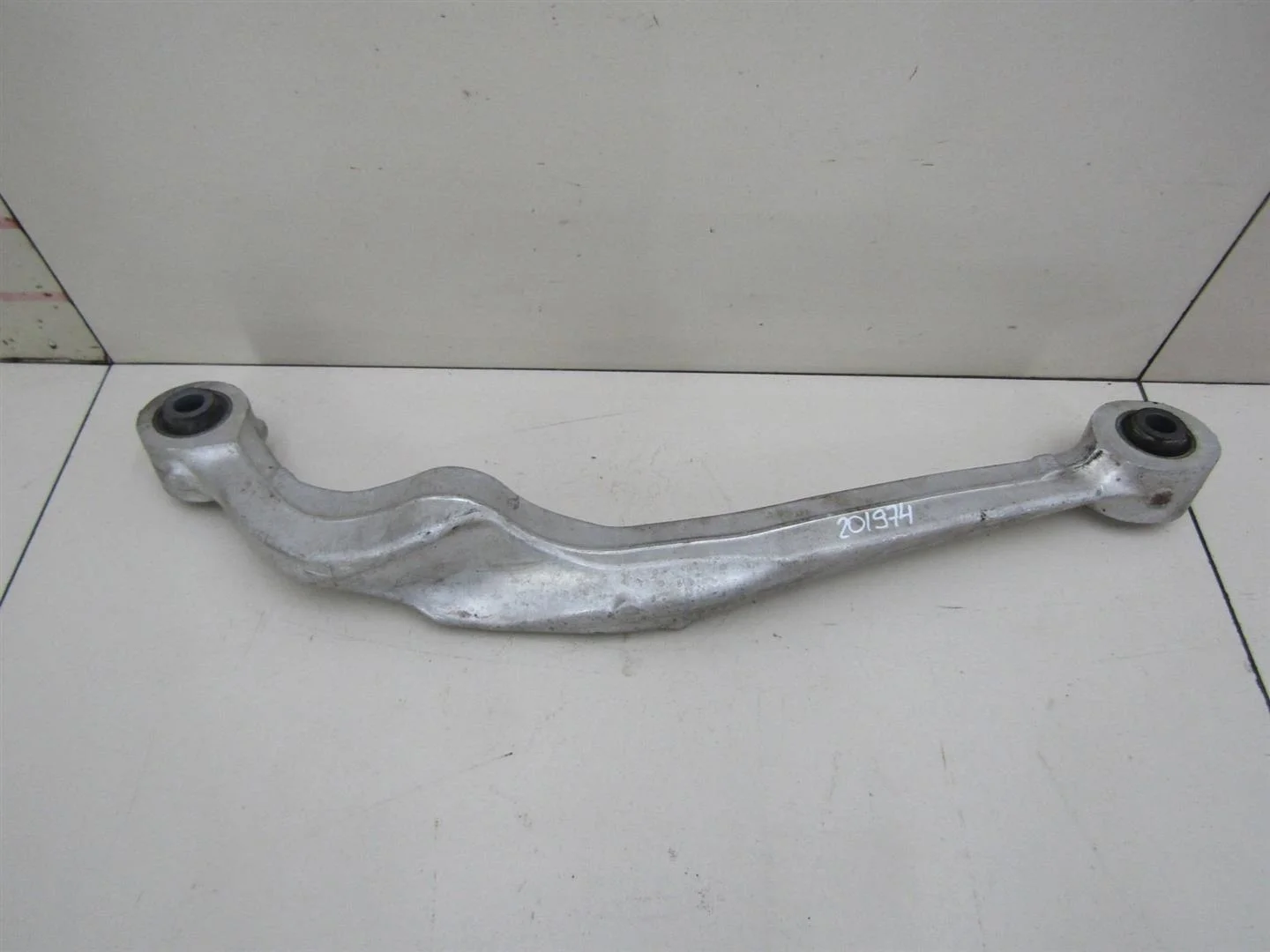 Рычаг задний поперечный Nissan Qashqai (J10) 2006-2014  [55121JD000]  в Вологде