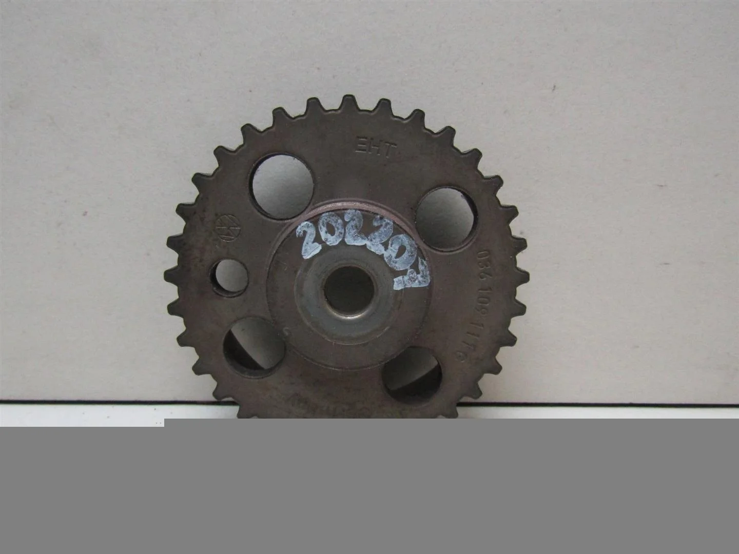 Шестерня (шкив) распредвала VW Golf IV \Bora 1997-2005  [036109111G]  1.4 16V в Вологде