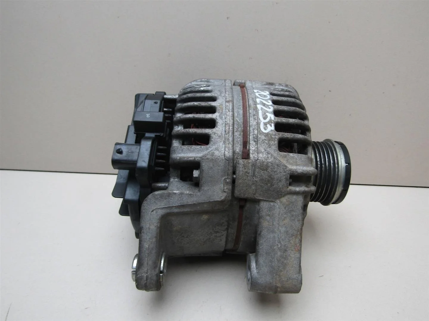 Генератор Opel Corsa D 2006-2015  [13266810]  1.4 A14XER в Вологде