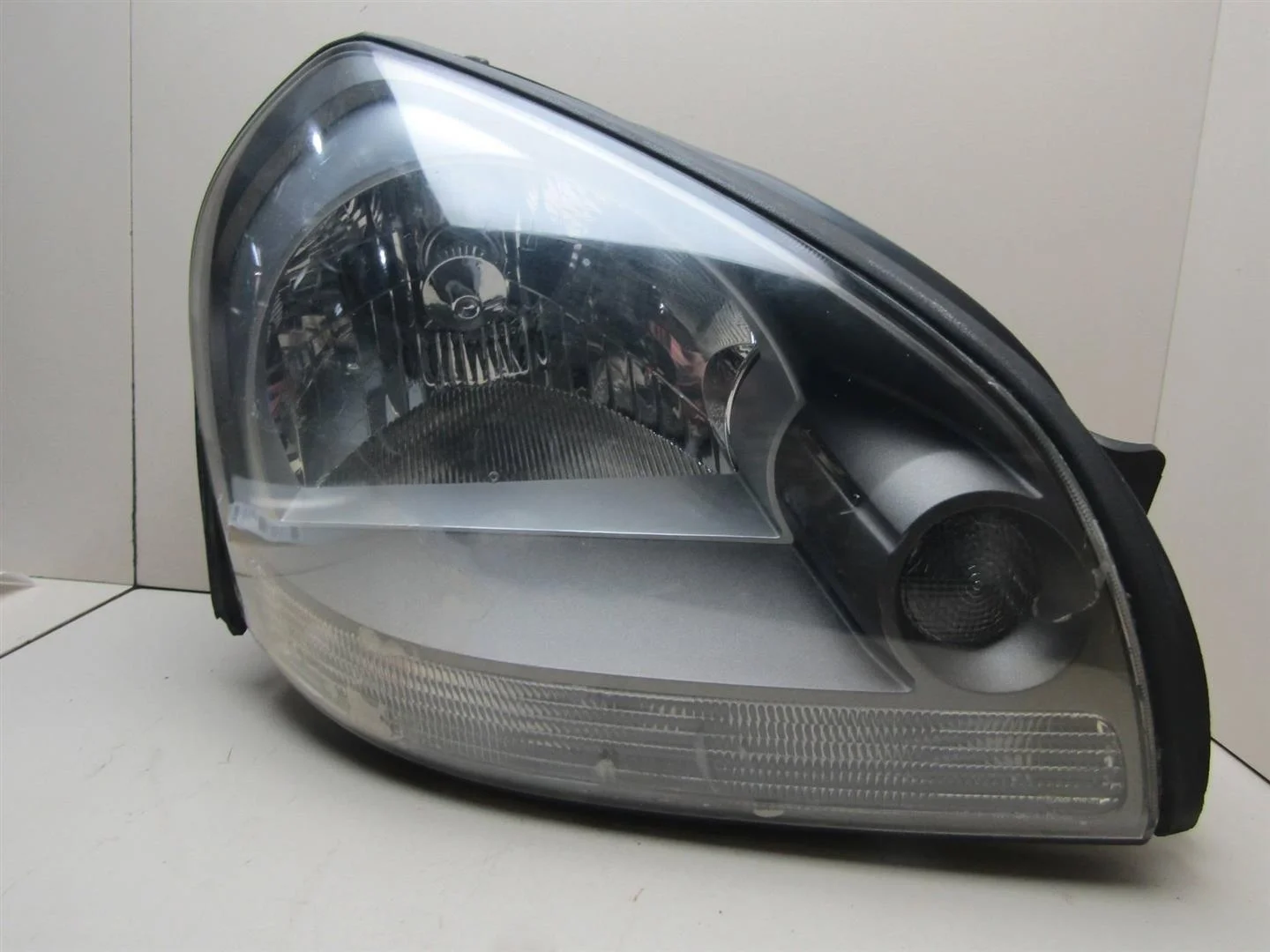 Фара правая Hyundai Tucson 2004-2010  [921022E010]  в Вологде