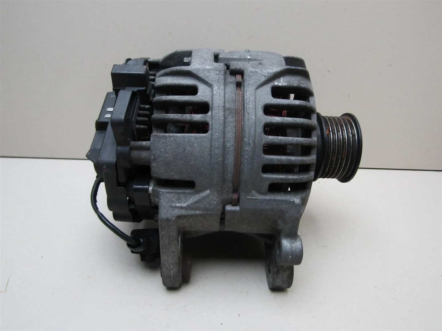 Генератор VW Polo 2001-2009  [037903025G]  1.4 BBY в Вологде