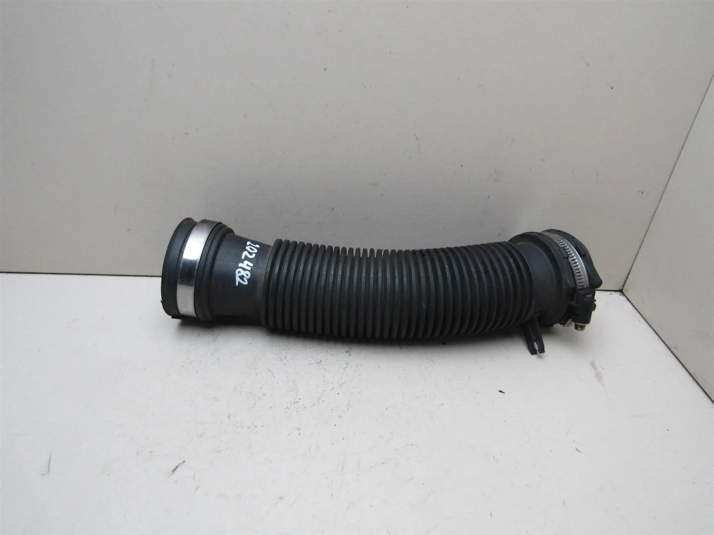 Патрубок воздушного фильтра Renault Scenic 2009-2015  [8200645982]  1.5 DCI K9K в Вологде