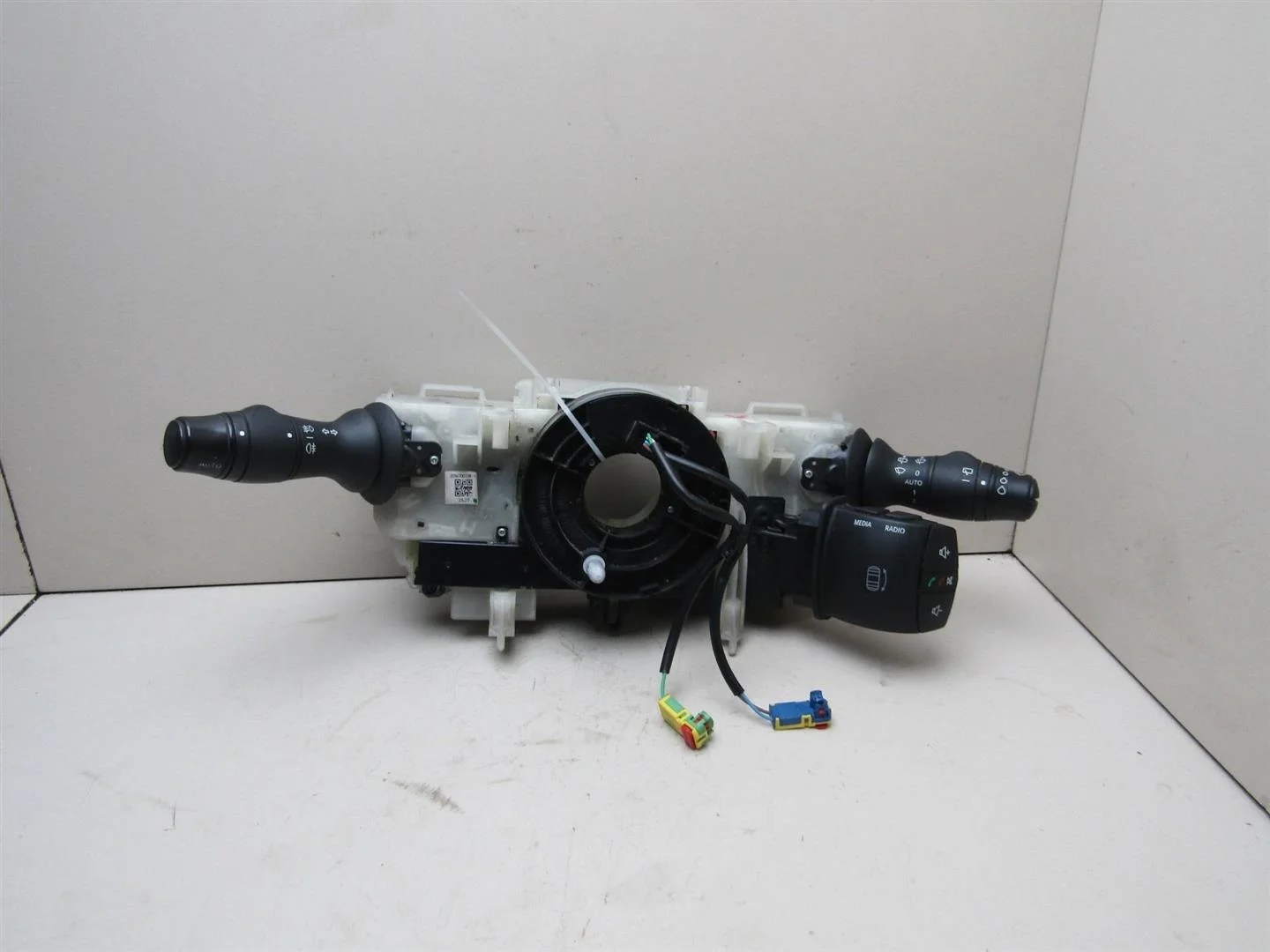 Переключатель подрулевой в сборе Renault Scenic 2009-2015  [255670019R]  1.5 DCI K9K в Вологде