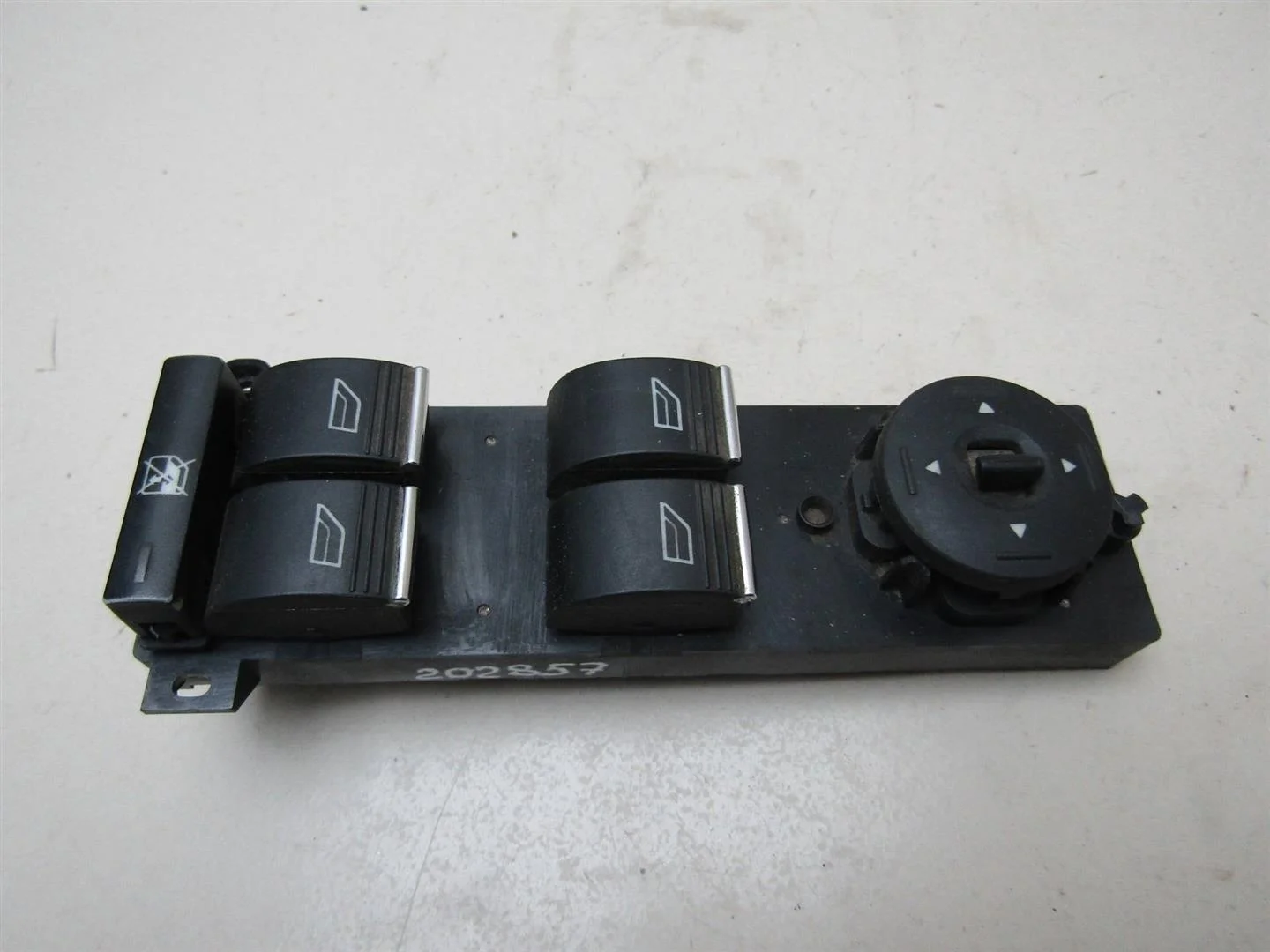 Блок управления стеклоподъемниками Ford Focus II 2008-2011  [1547152]  1.6 16V SIDA в Вологде