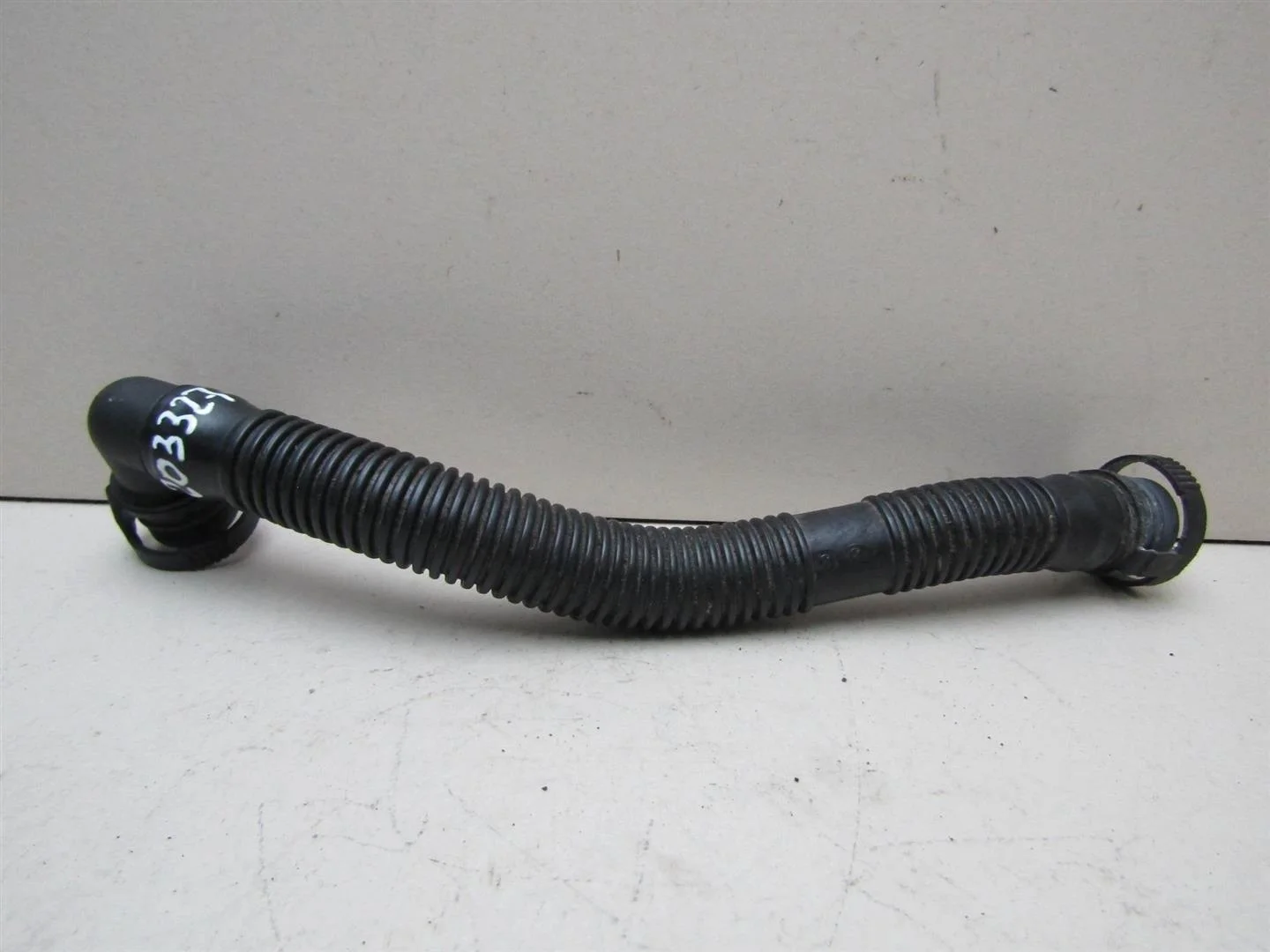 Шланг воздушный Skoda Octavia (A4 1U-) 2000-2011  [06A131127L]  1.6 8V BFQ в Вологде