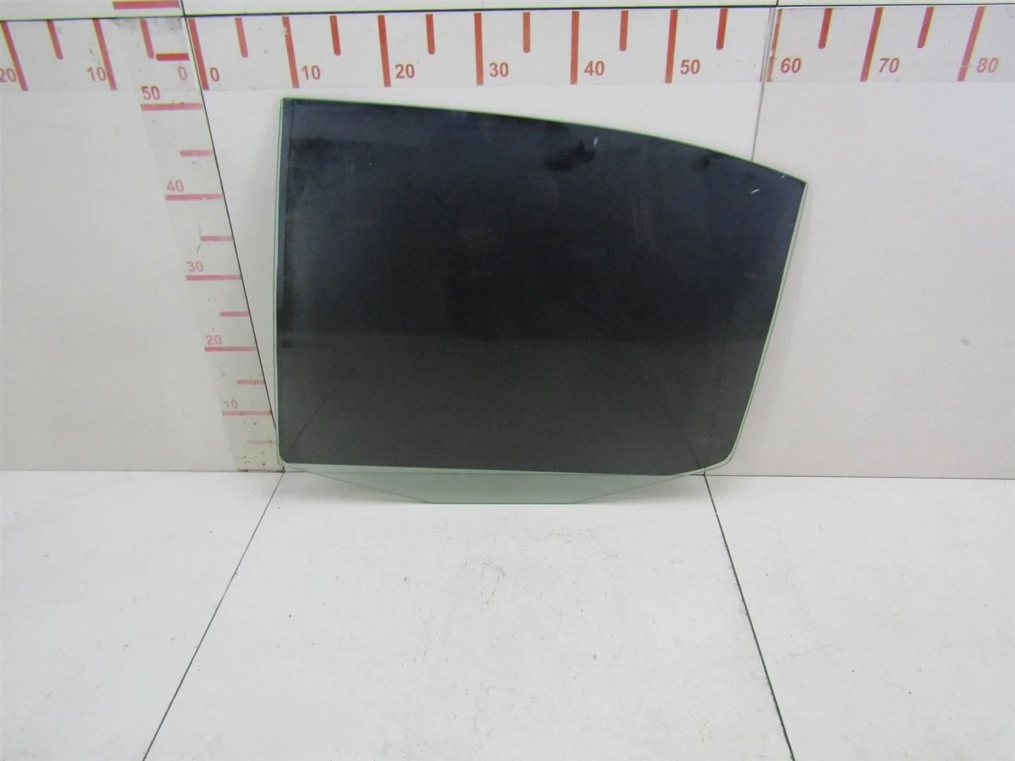 Стекло двери задней левой Skoda Octavia (A4 1U-) 2000-2011  [1U4845205A]  1.6 8V BFQ в Вологде
