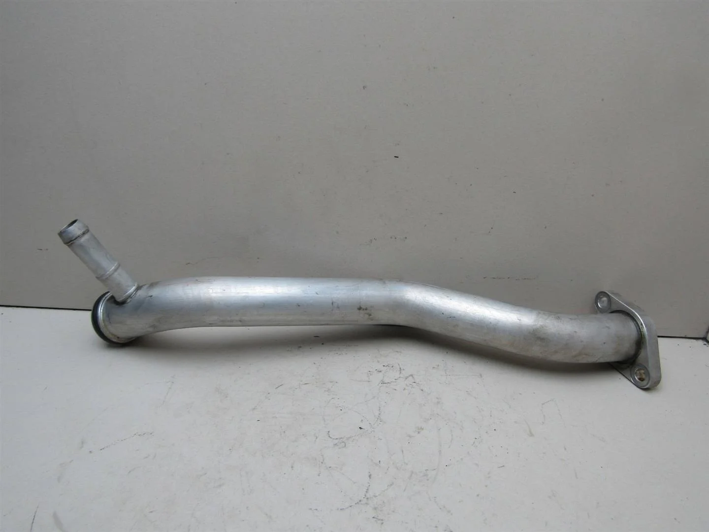 Трубка охлажд. жидкости металлическая Mitsubishi Outlander XL (CW) 2006-2012  [1310A058]  2.4 4B12 в Вологде