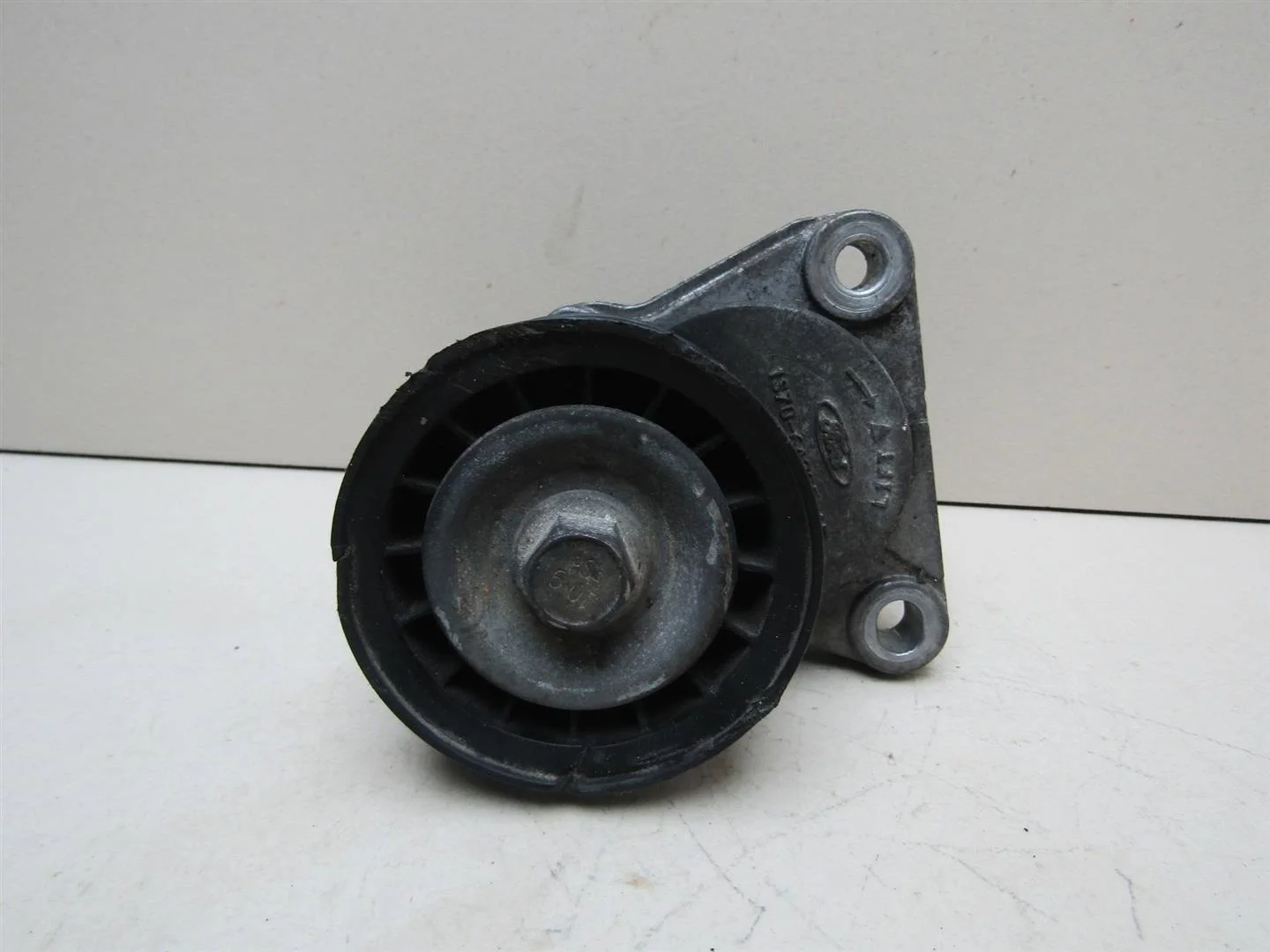 Натяжитель ремня Ford Mondeo IV 2007-2015  [1371224]  2.3 16V SEBA в Вологде