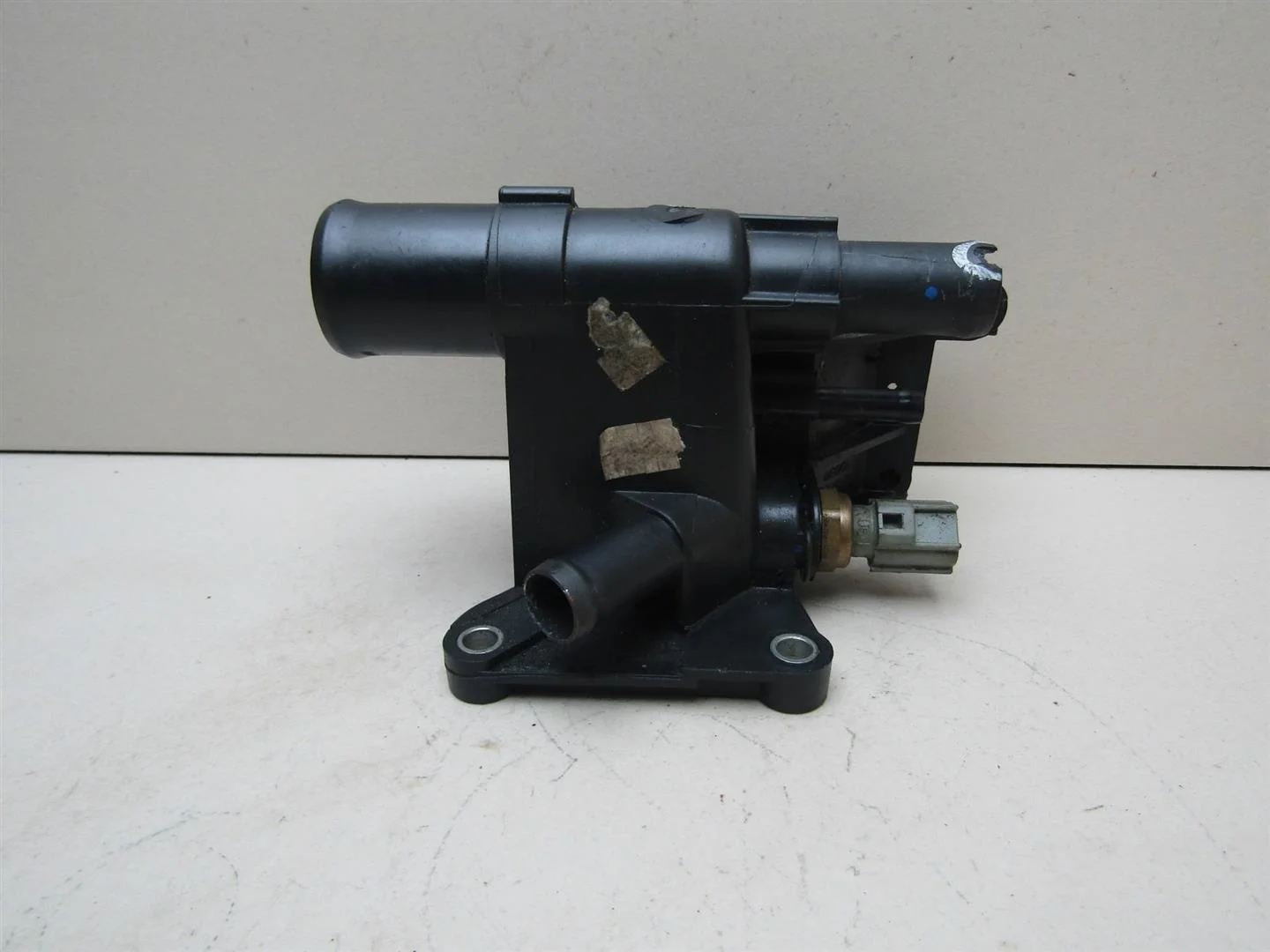 Фланец двигателя системы охлаждения Ford Mondeo IV 2007-2015  [6G9G8K556AA]  2.3 16V SEBA в Вологде