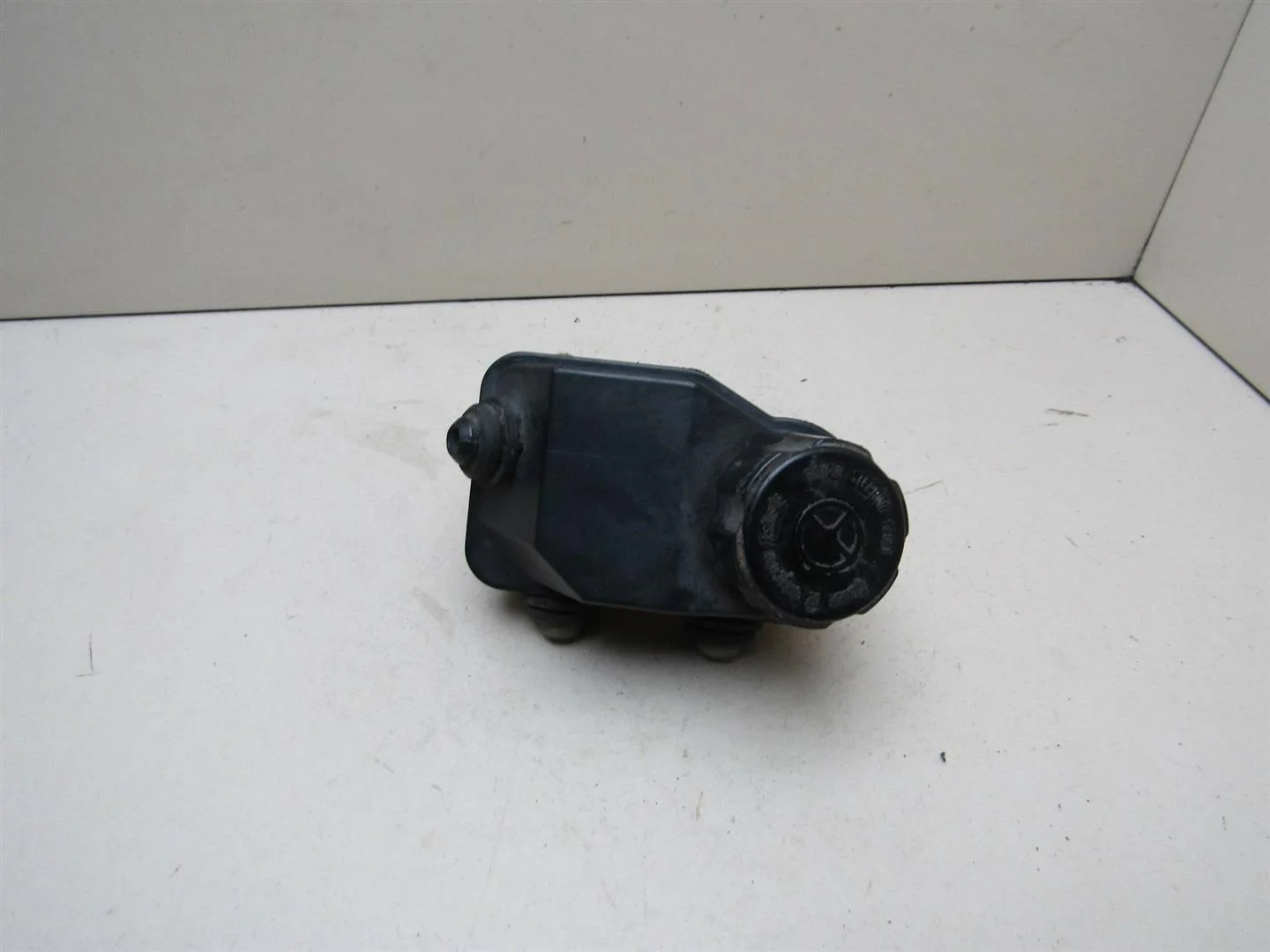 Бачок гидроусилителя Volvo S40 2004-2012  [30742045]  в Вологде