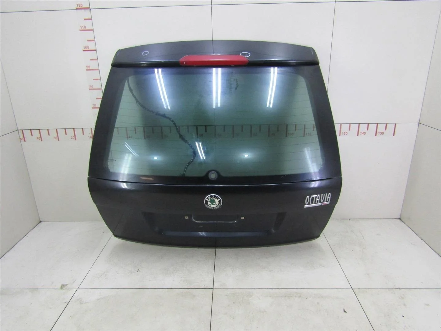 Дверь багажника Skoda Octavia (A5 1Z-) 2004-2013  [1Z9827025]  в Вологде