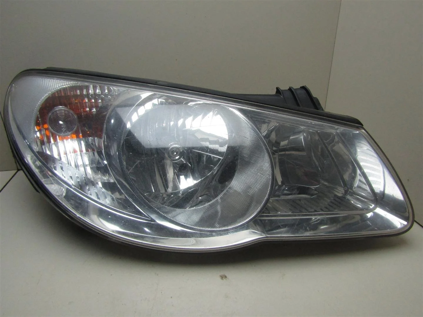 Фара правая Hyundai Elantra 2006-2011  [921042H020]  1.6 G4FC в Вологде