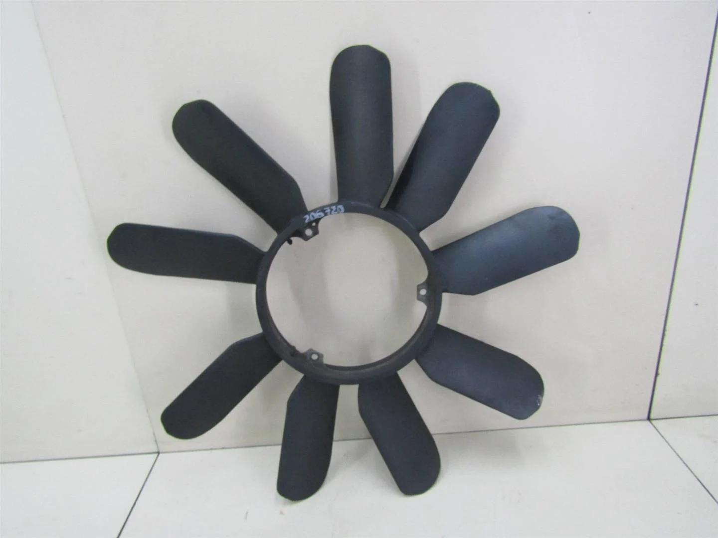 Крыльчатка Mercedes Benz W210 E-Klasse 1995-2000  [A6032000423]  2.9 OM602.982 в Вологде