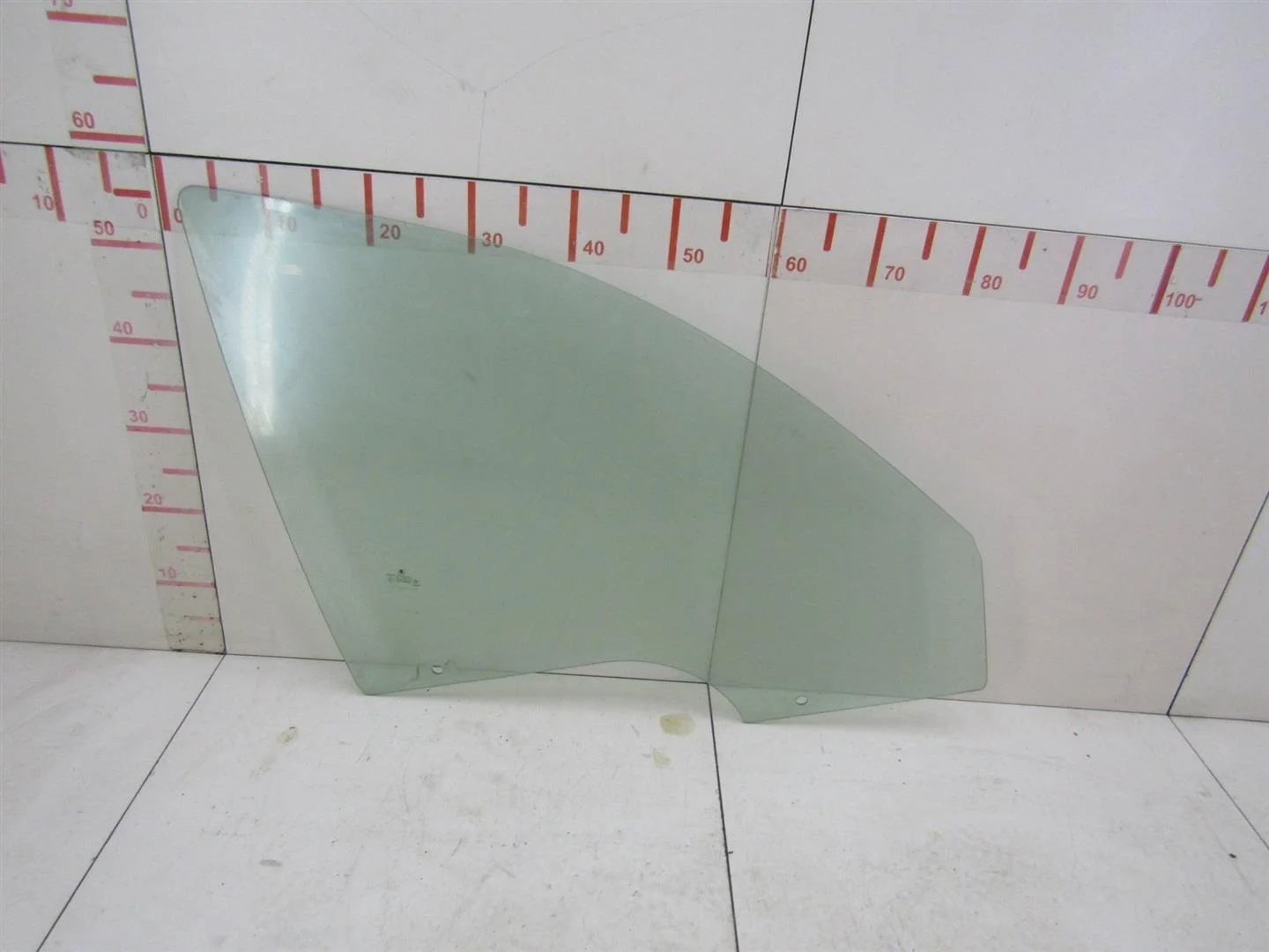 Стекло двери передней правой Skoda Octavia (A5 1Z-) 2004-2013  [1Z0845202A]  1.4 BUD в Вологде
