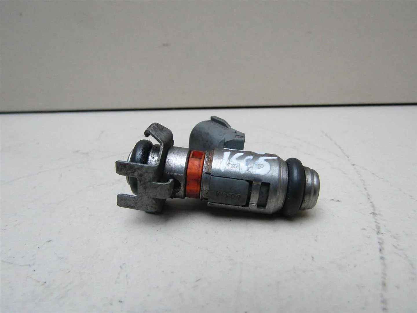 Форсунка инжекторная электрическая VW Golf IV \Bora 1997-2005  [036906031G]  1.4 AXP в Вологде
