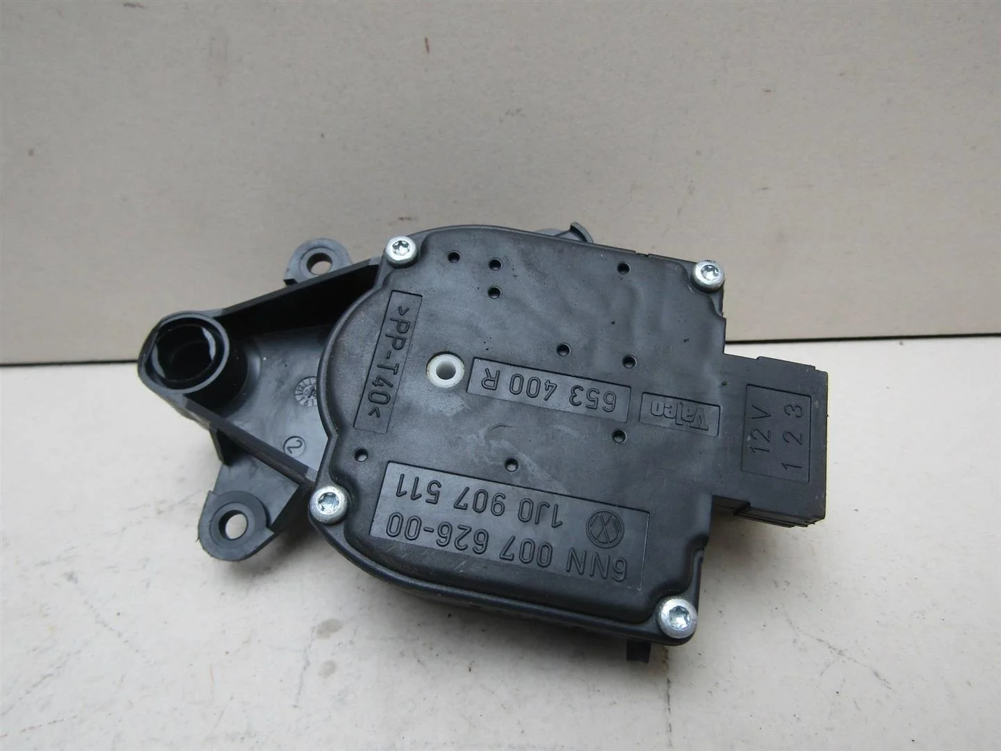 Моторчик заслонки печки Skoda Octavia (A4 1U-) 2000-2011  [1J0907511]  1,4 BCA в Вологде