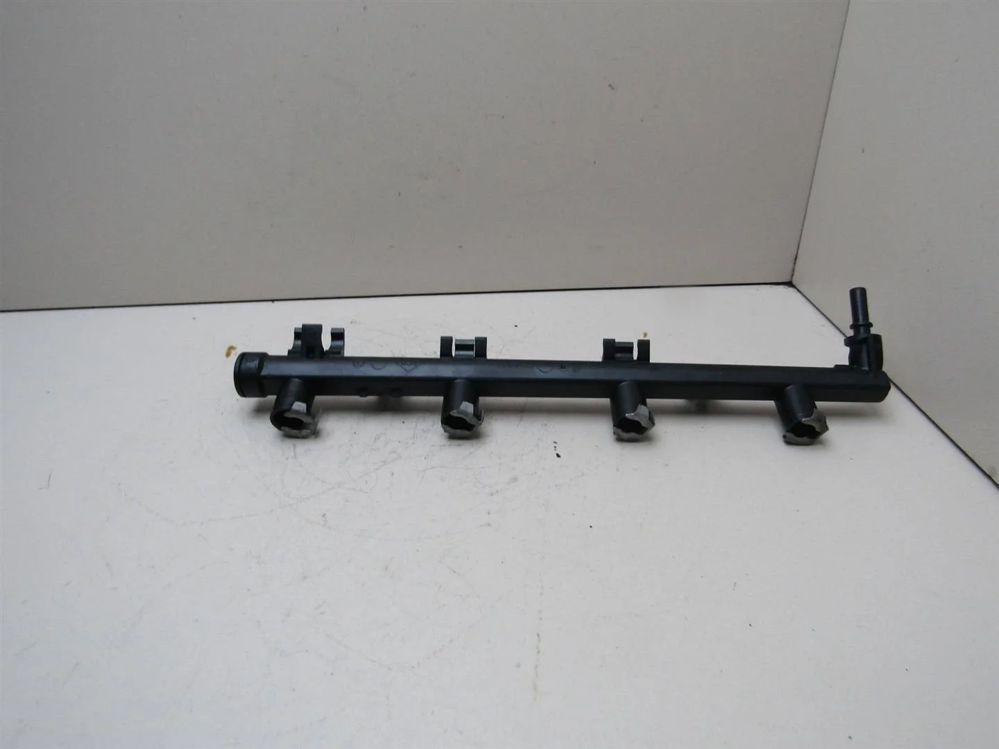 Рейка топливная (рампа) Renault Megane II 2002-2009  [8200135504]  1.6 K4M в Вологде