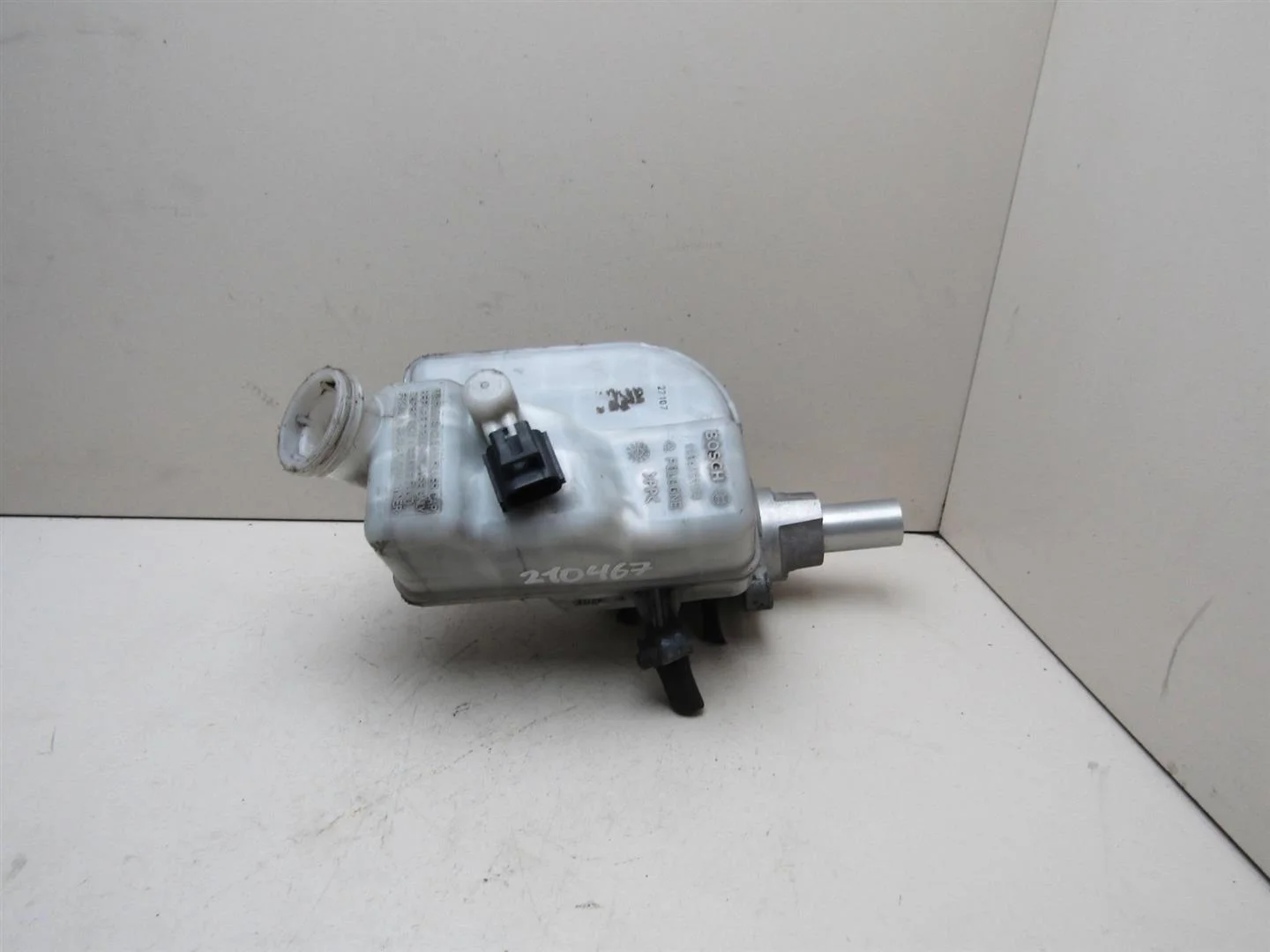 Цилиндр тормозной главный Ford Transit 2006-2013  [1756265]  2.4 JXFA  в Вологде