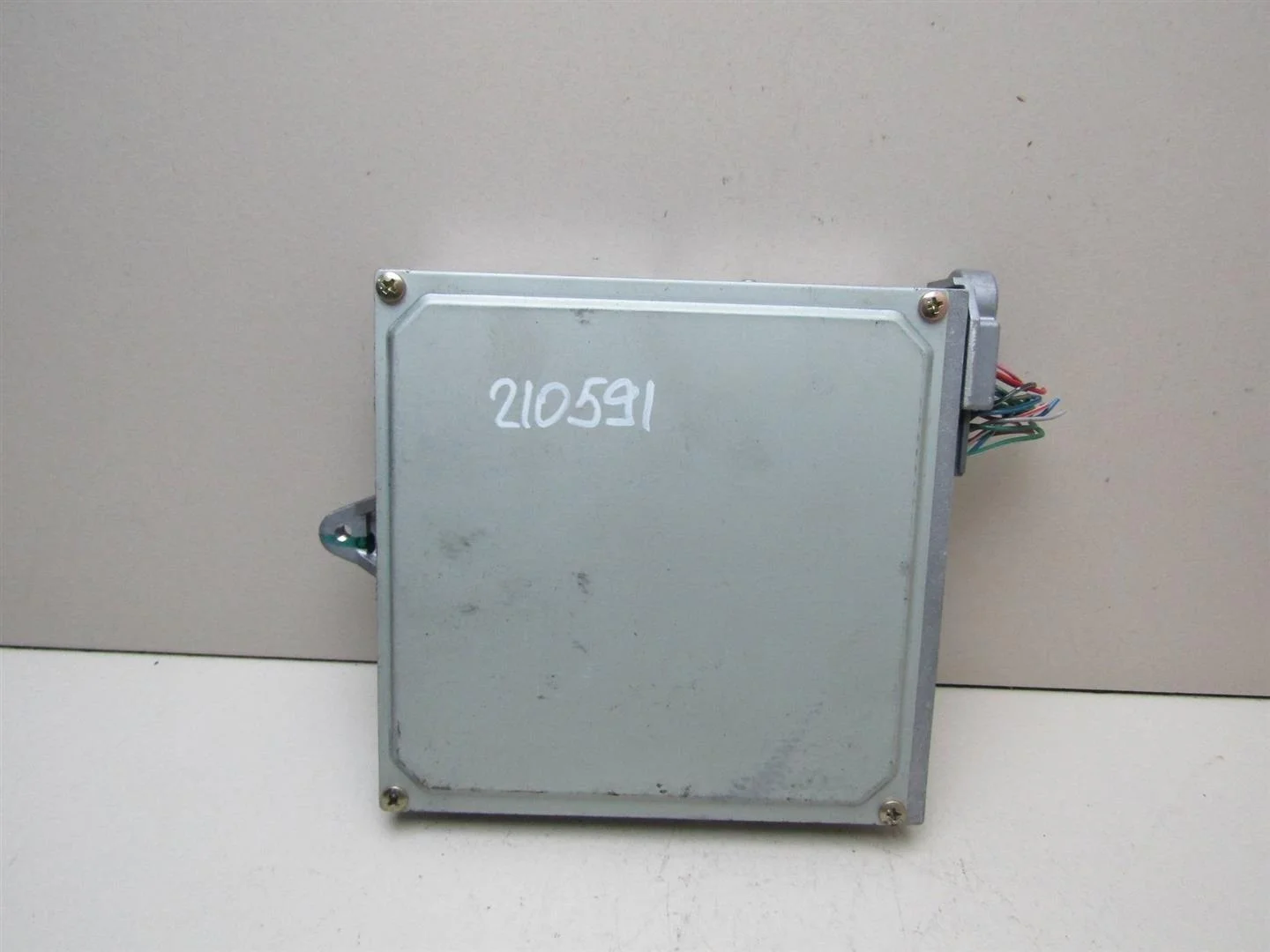 Блок управления двигателем Honda HR-V 1999-2005  [37820PELG11]  D16W1 в Вологде