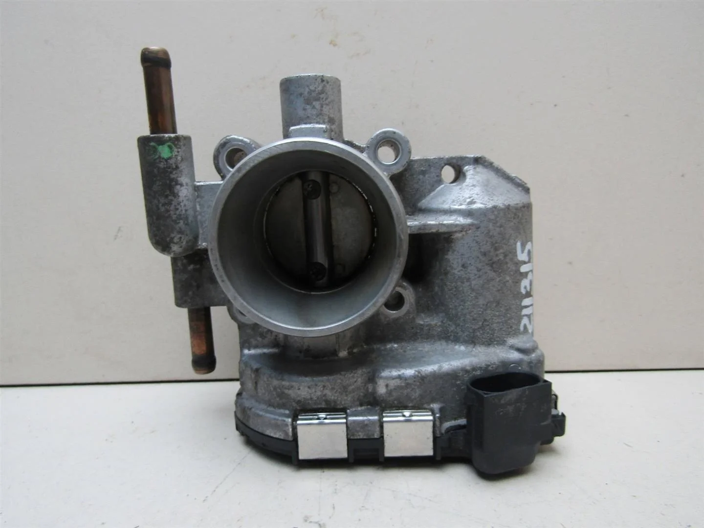 Заслонка дроссельная Opel Astra H \ Family 2004-2015  [24420536]  1.0 1.2 1.4 в Вологде