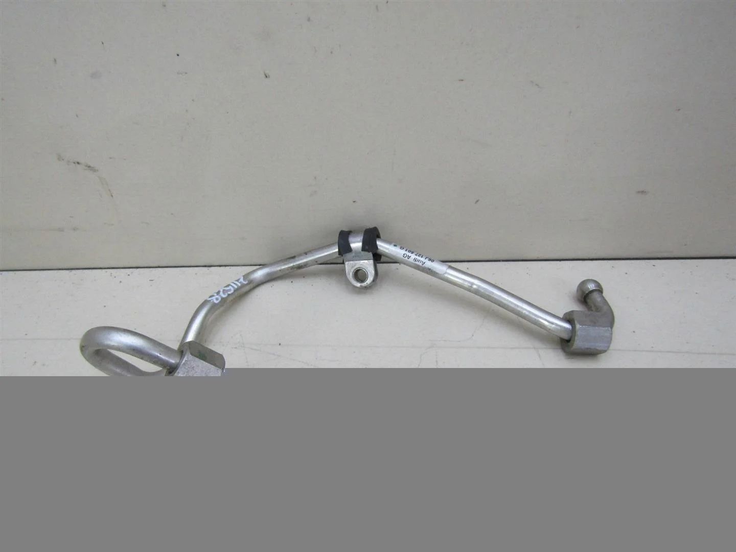 Трубка топливная VW Passat (B6) 2005-2010  [06J127501G]  1.8 16v BZB в Вологде