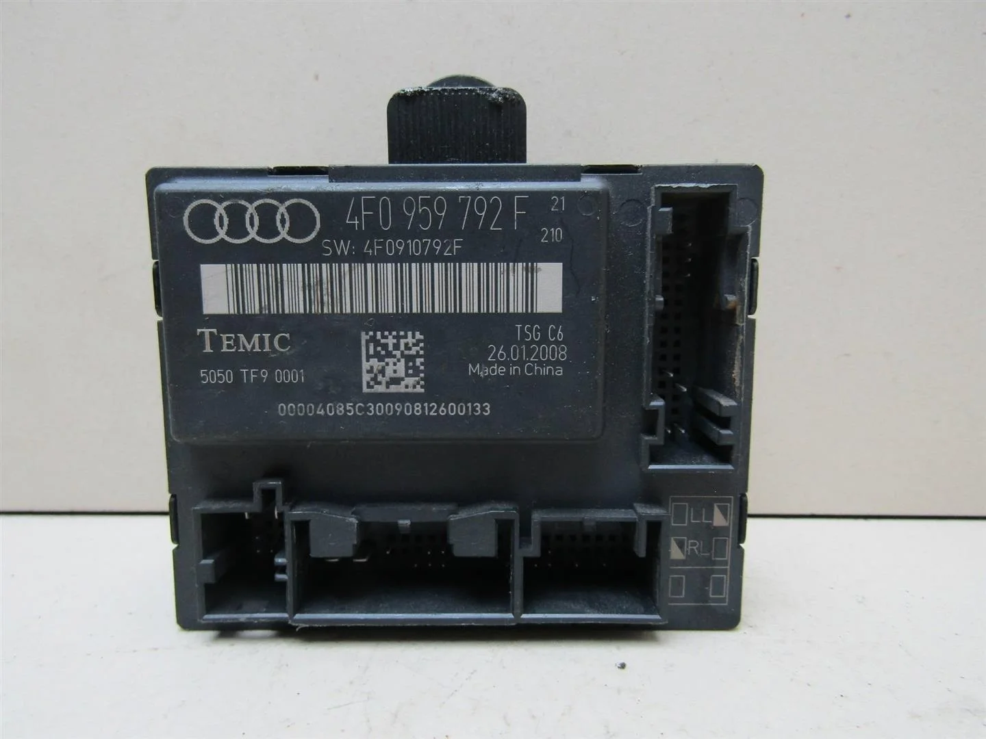 Блок комфорта Audi A6 (C6,4F) 2005-2011  [4F0959792E]  3.2 AUK в Вологде