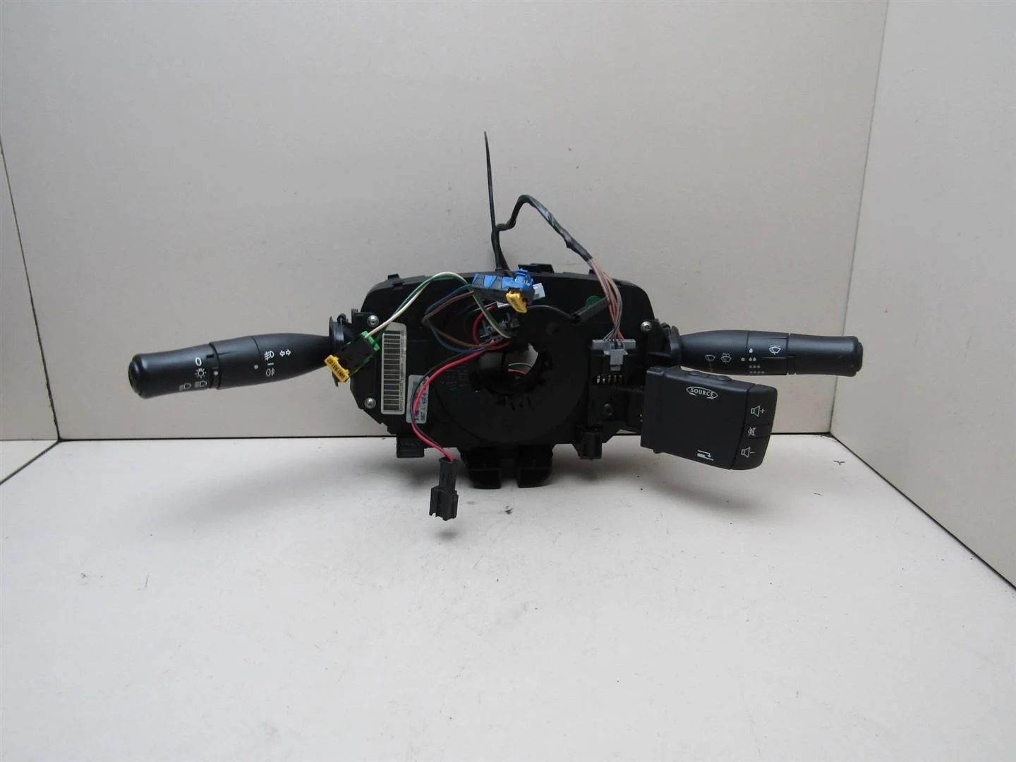 Переключатель подрулевой в сборе Renault Megane II 2002-2009  [8200216465]  в Вологде