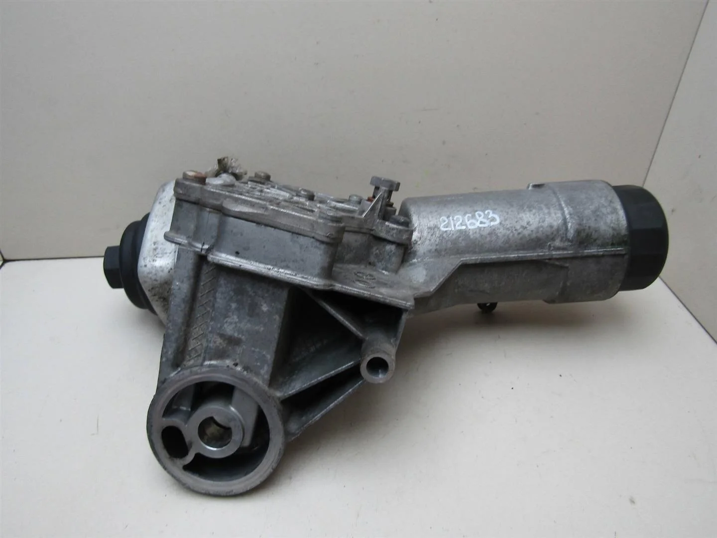 Корпус масляного фильтра VW Crafter 2006-2019  [074115405T]  2.5 TDI BJK в Вологде