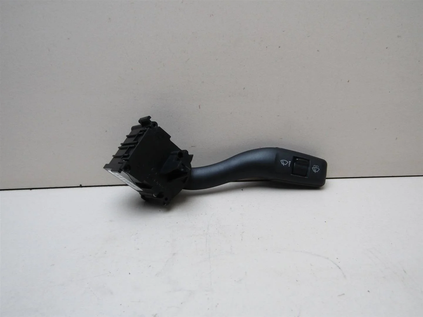 Переключатель стеклоочистителей Audi A4 (B7) 2005-2007  [4E0953503]  в Вологде