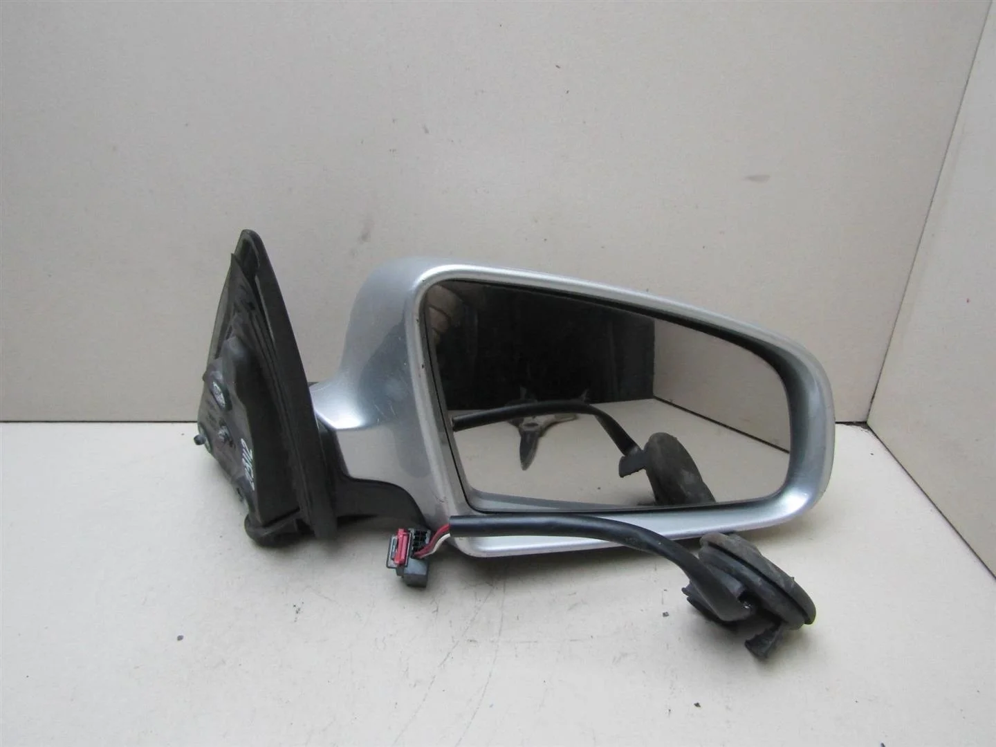 Зеркало правое электрическое Audi A6 (C6,4F) 2005-2011  [4F1858532J01C]  в Вологде