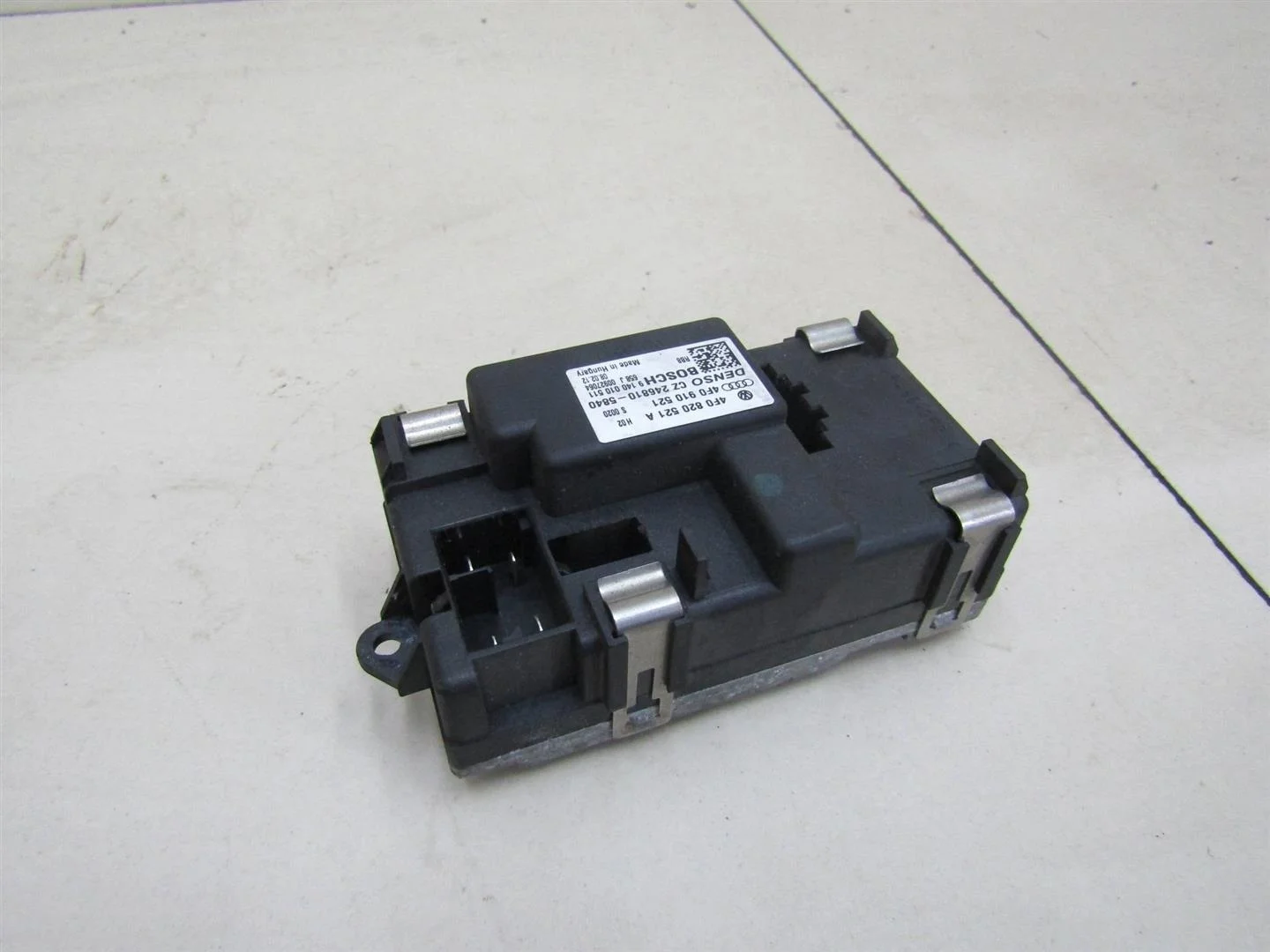 Резистор отопителя Audi A6 (C6,4F) 2005-2011  [4F0820521A]  в Вологде